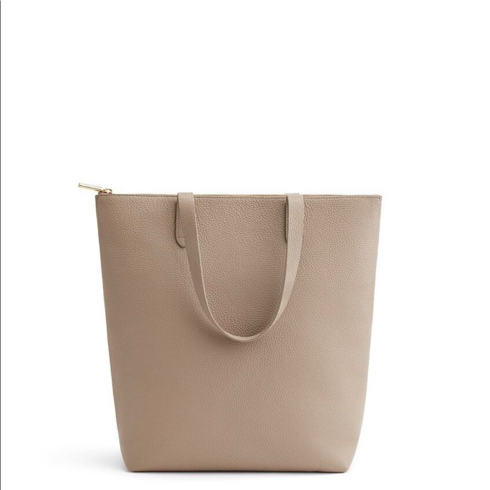 Cuyana structured zipper tote